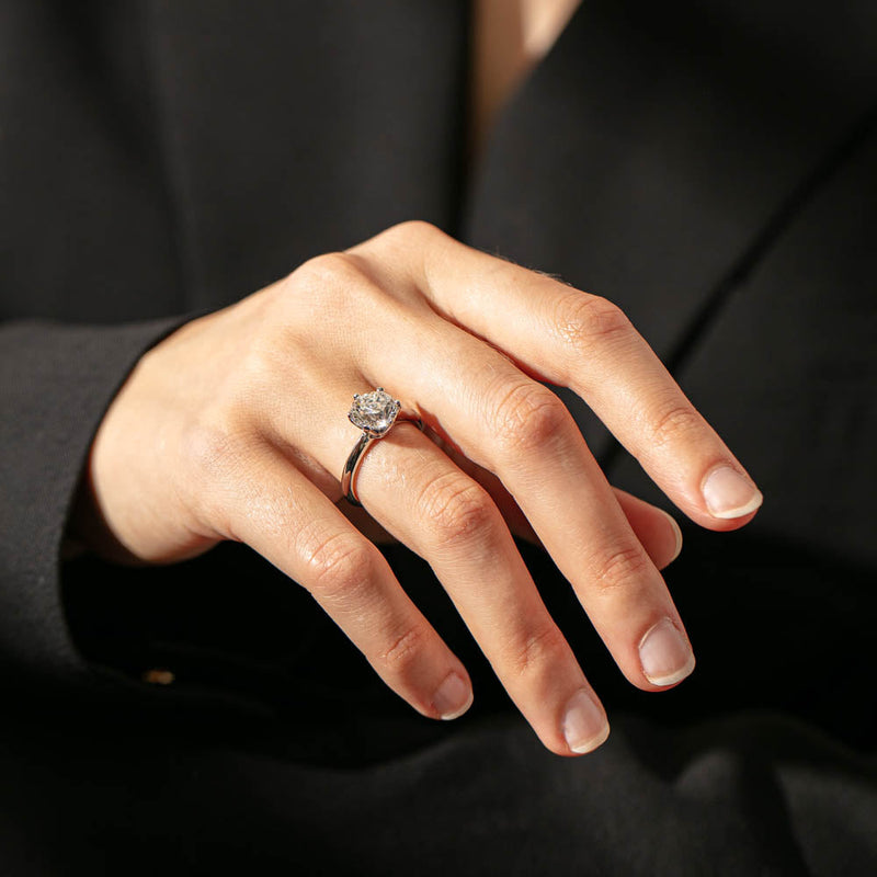 18ct White Gold 3.00ct Diamond Cosmopolitan Ring-Ring-Walker & Hall