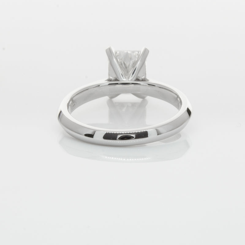 18ct White Gold Radiant Cut Diamond Venetian Ring-Ring-Walker & Hall