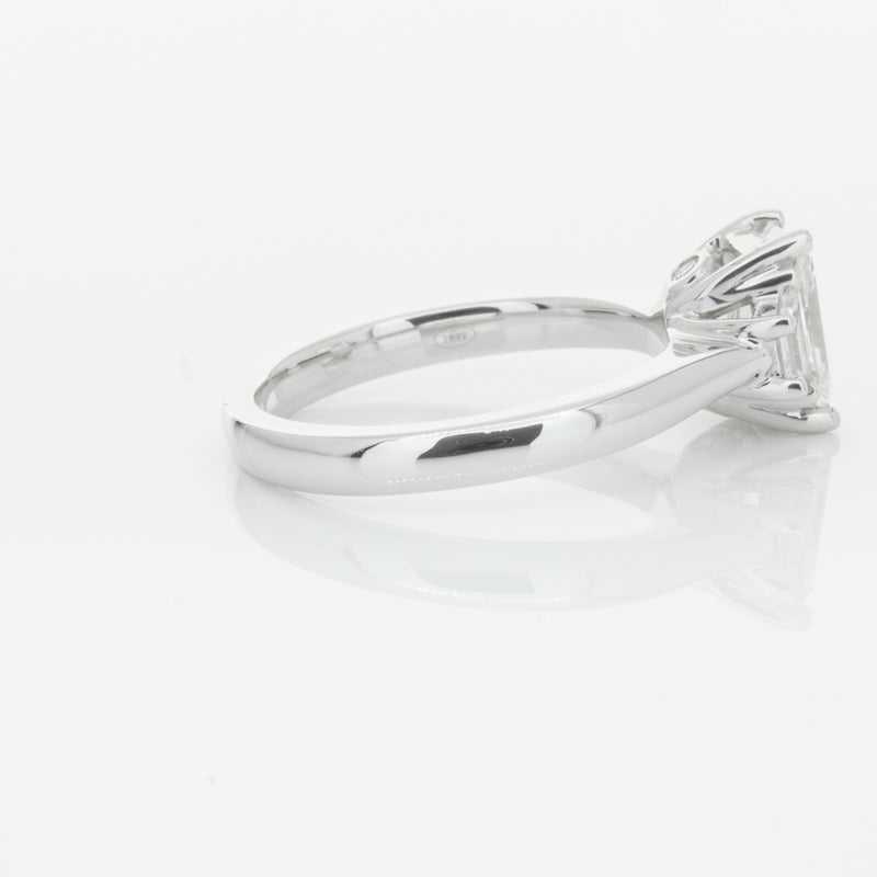 18ct White Gold Diamond Ring-Ring-Walker & Hall