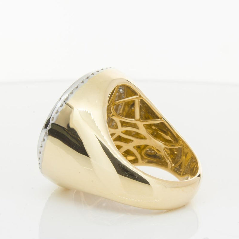 14ct Yellow Gold Diamond Halo Ring with Sovereign-Ring-Walker & Hall