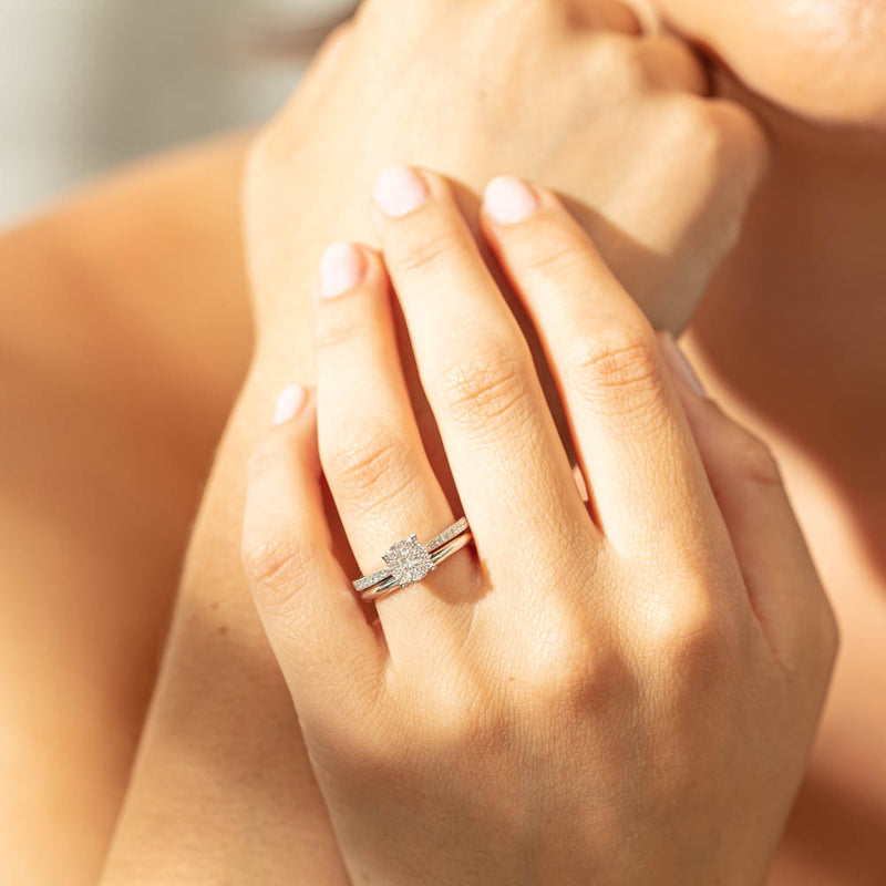 18ct White Gold Diamond Galaxis Ring-Ring-Walker & Hall