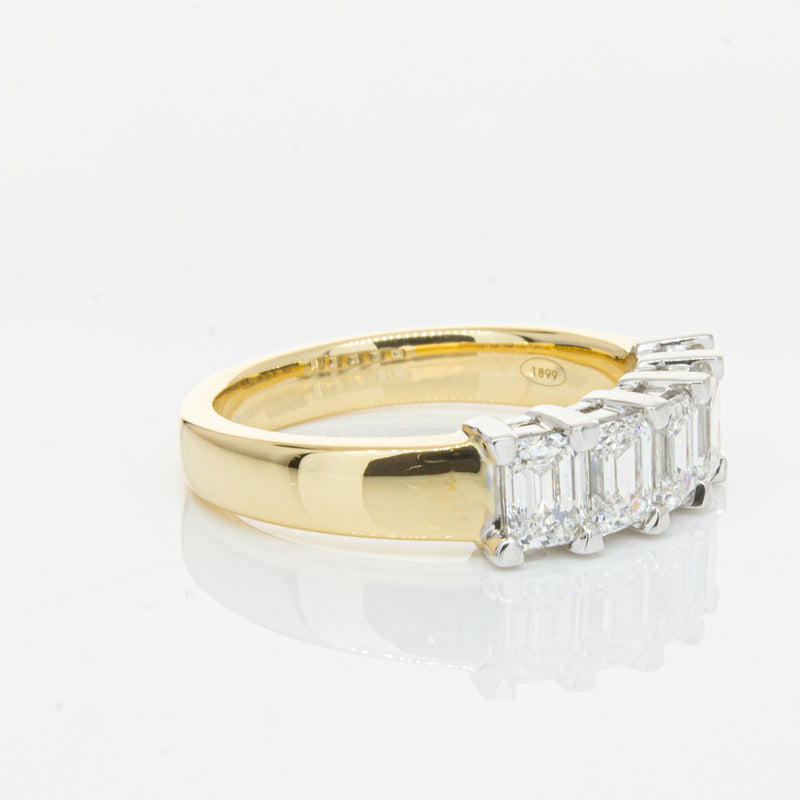 18ct Yellow Gold Diamond Ring-Ring-Walker & Hall