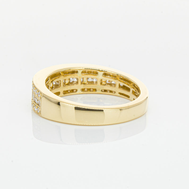 18ct Yellow Gold Diamond Ring-Ring-Walker & Hall