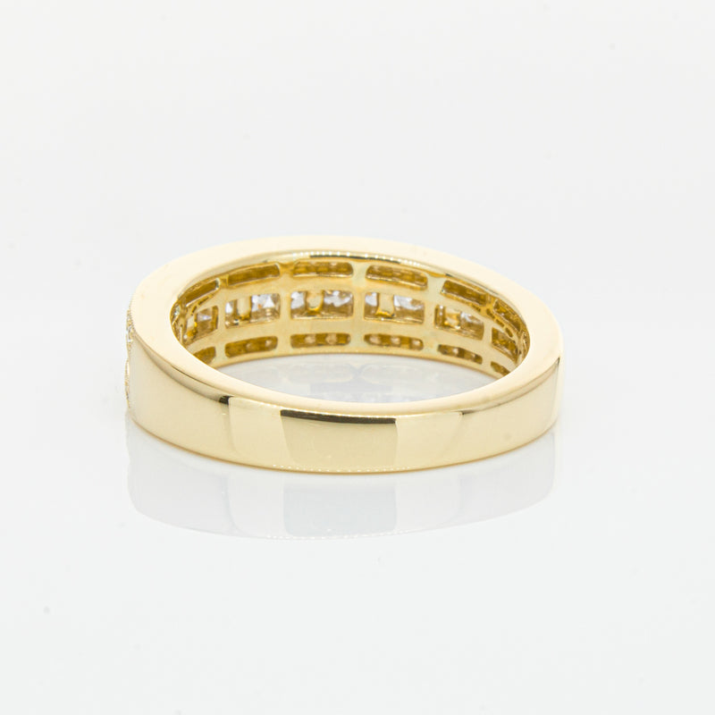 18ct Yellow Gold Diamond Ring-Ring-Walker & Hall