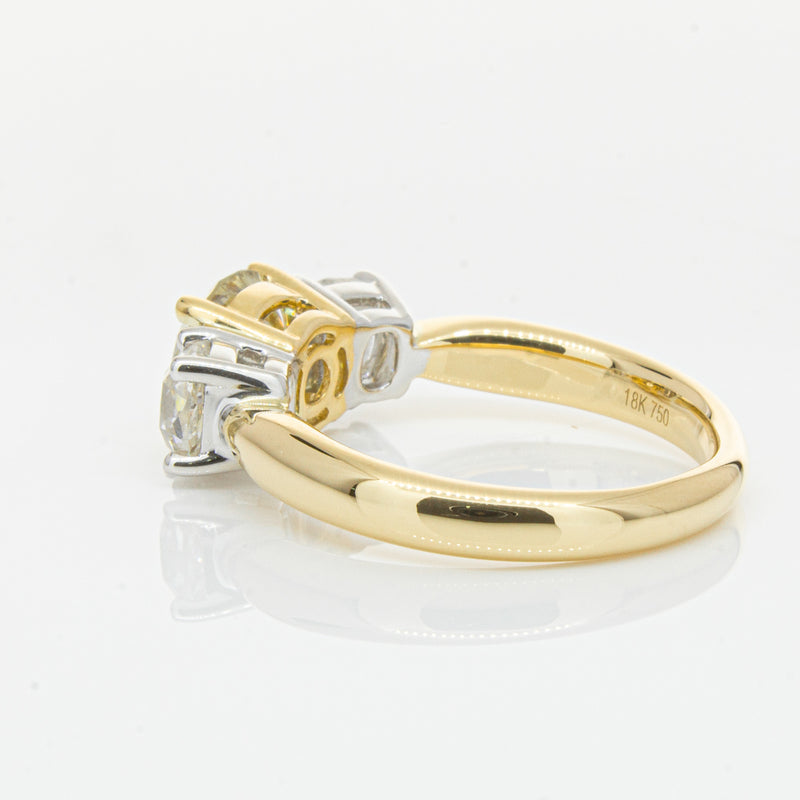 18ct Yellow Gold Diamond Ring - Walker & Hall