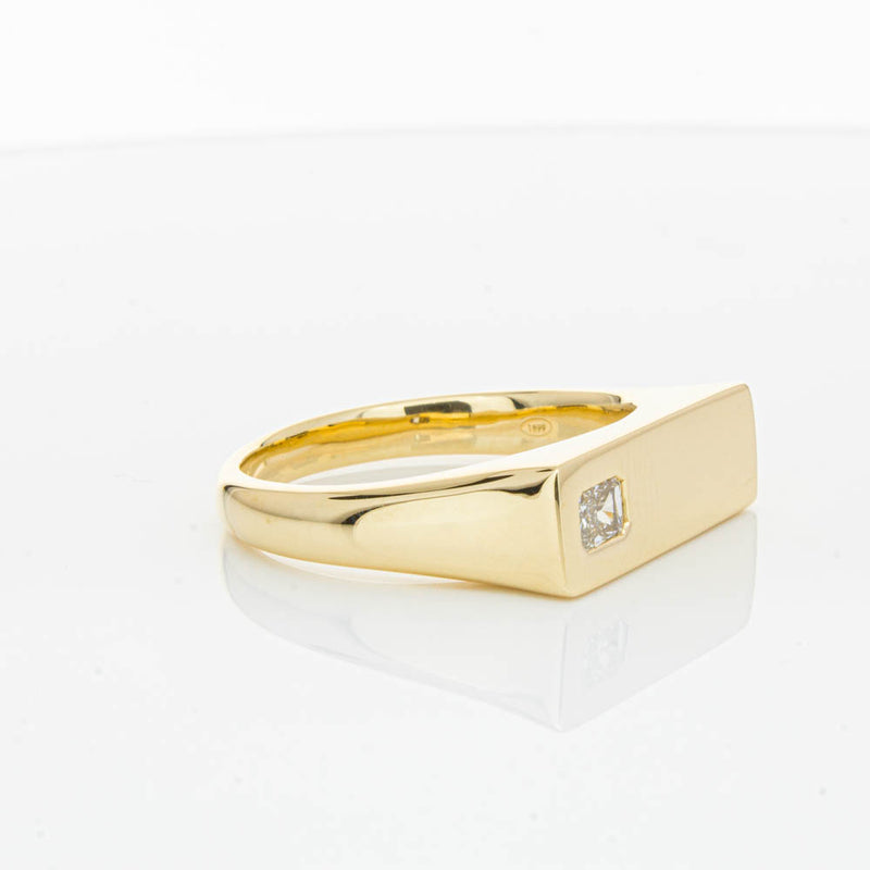 18ct Yellow Gold Diamond Signet Ring-Ring-Walker & Hall