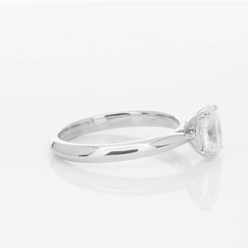 18ct White Gold 1.00ct Oval Cut Diamond Venetian Ring-Ring-Walker & Hall