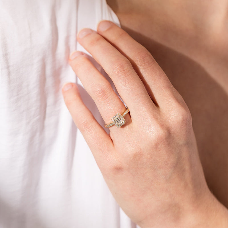 18ct Yellow Gold .30ct Diamond Aria Ring-Ring-Walker & Hall