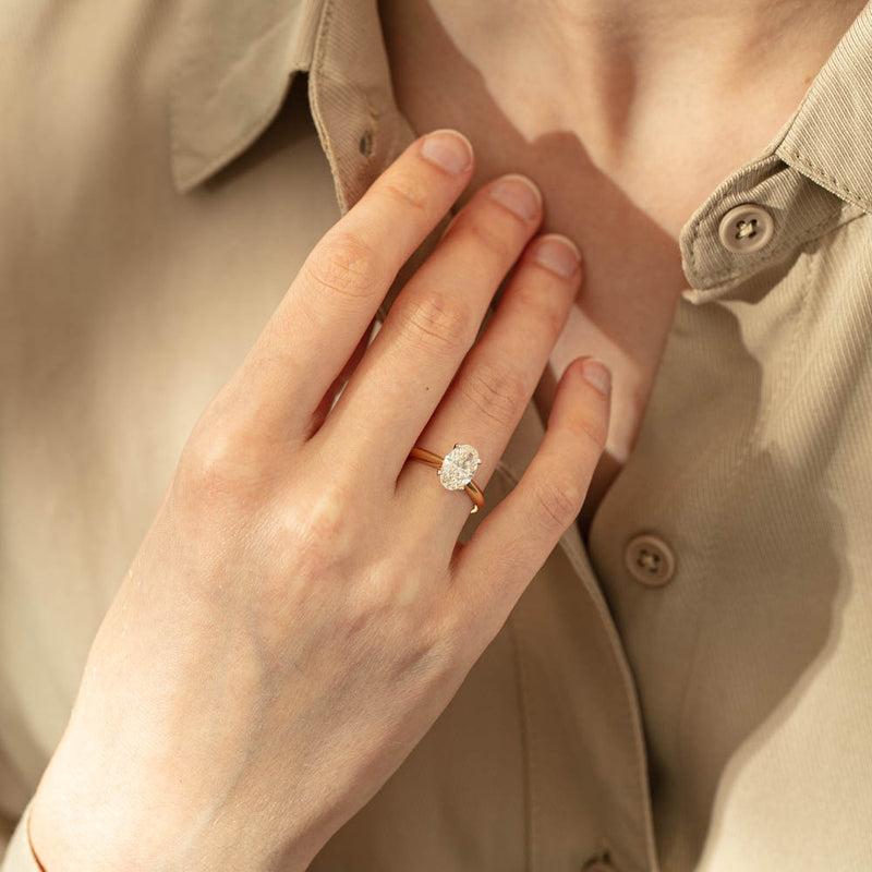 18ct Yellow Gold Oval Cut Diamond Venetian Ring-Ring-Walker & Hall