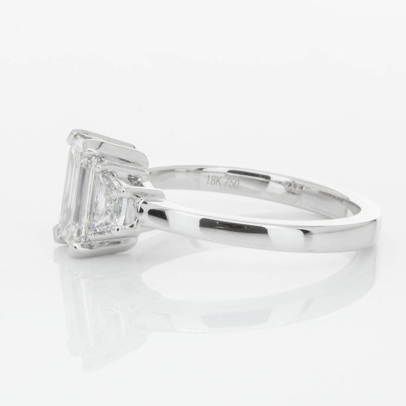 18ct White Gold Emerald Cut Diamond Odyssey Ring-Ring-Walker & Hall