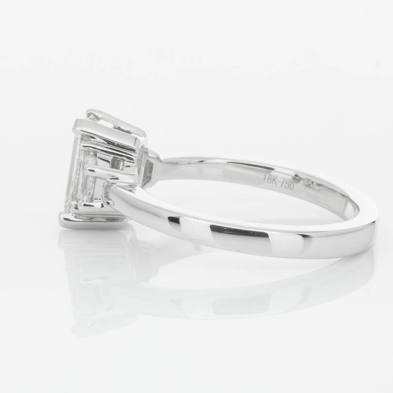 18ct White Gold Emerald Cut Diamond Odyssey Ring-Ring-Walker & Hall