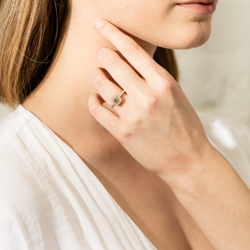 18ct Yellow Gold Champagne Diamond Manhattan Ring-Ring-Walker & Hall