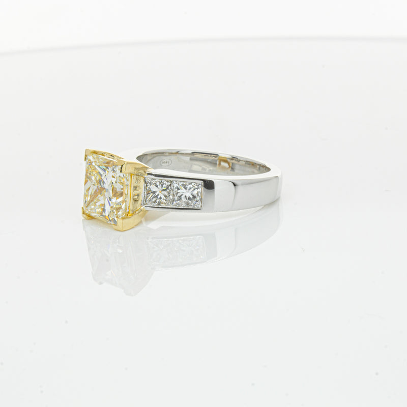 18ct White Gold Yellow Princess Cut Diamond Ring-Ring-Walker & Hall
