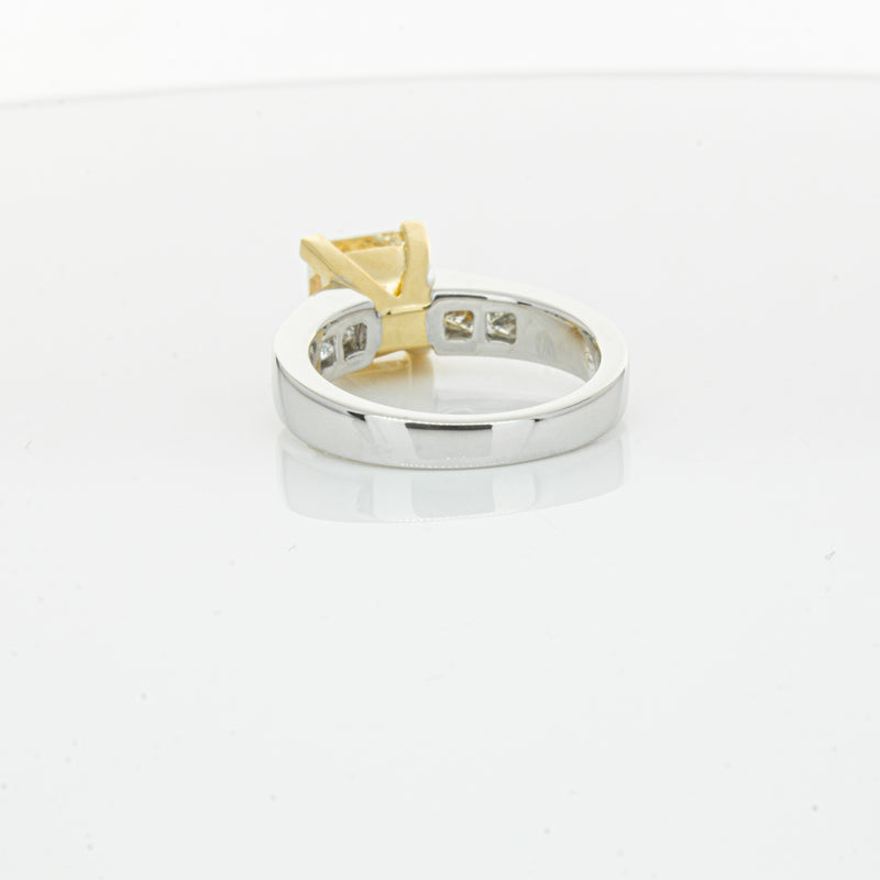 18ct White Gold Yellow Princess Cut Diamond Ring-Ring-Walker & Hall