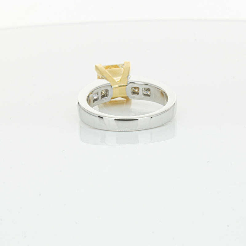 18ct White Gold Yellow Princess Cut Diamond Ring-Ring-Walker & Hall