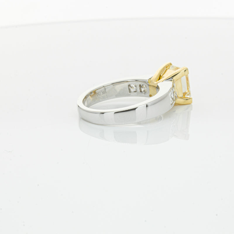 18ct White Gold Yellow Princess Cut Diamond Ring-Ring-Walker & Hall