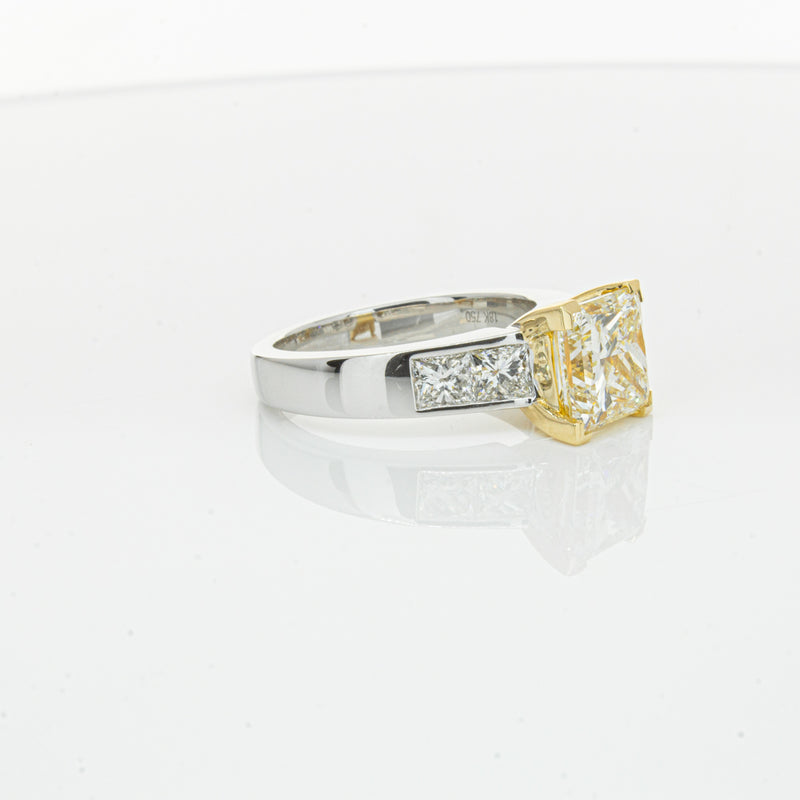 18ct White Gold Yellow Princess Cut Diamond Ring-Ring-Walker & Hall