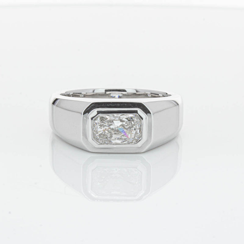 14ct White Gold Radiant Cut Diamond Ring-Ring-Walker & Hall
