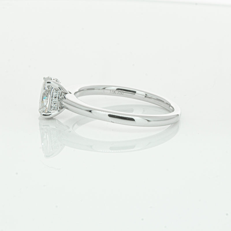 18ct White Gold Oval Cut Diamond Ring-Ring-Walker & Hall