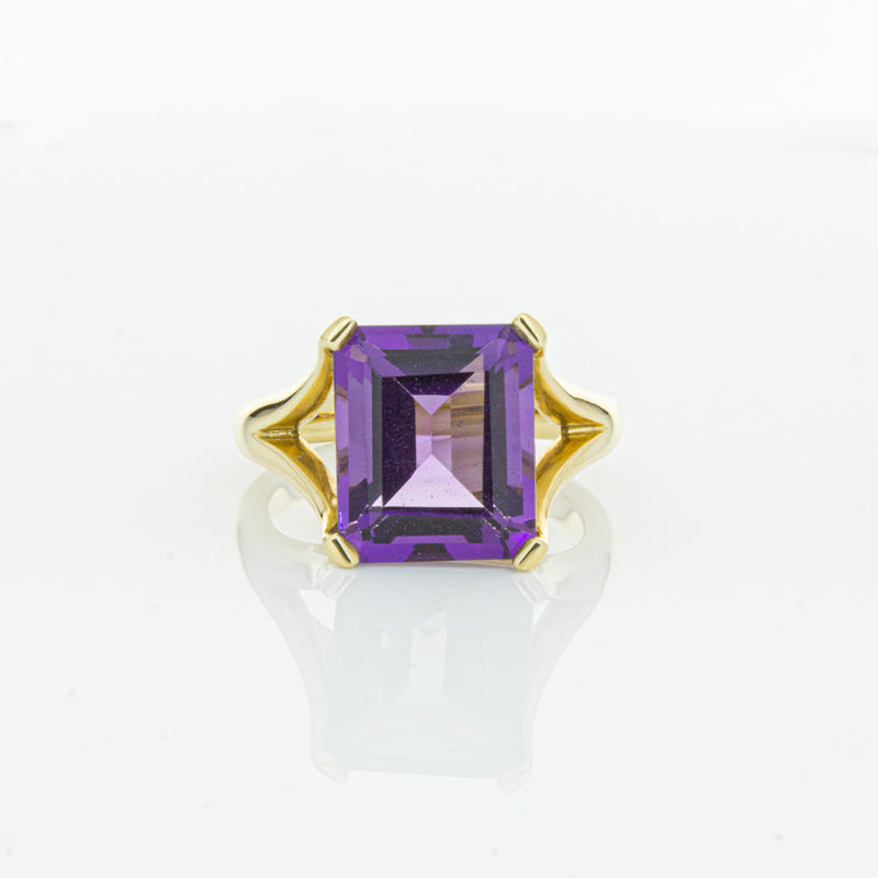 14ct Yellow Gold Amethyst Verona Ring-Ring-Walker & Hall
