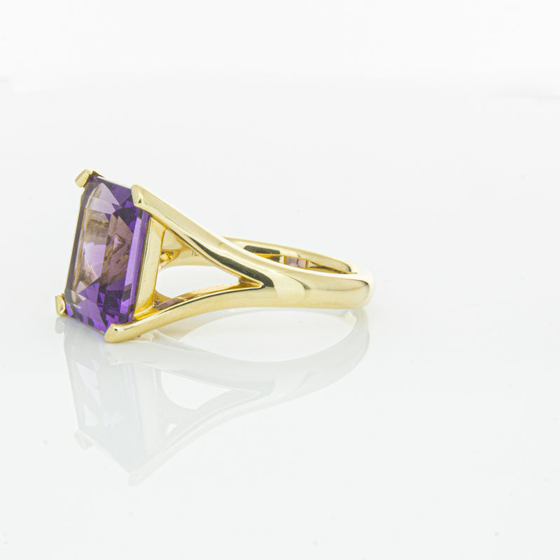 14ct Yellow Gold Amethyst Verona Ring-Ring-Walker & Hall