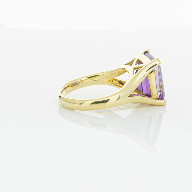 14ct Yellow Gold Amethyst Verona Ring-Ring-Walker & Hall