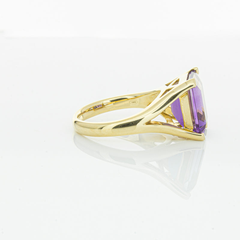 14ct Yellow Gold Amethyst Verona Ring-Ring-Walker & Hall