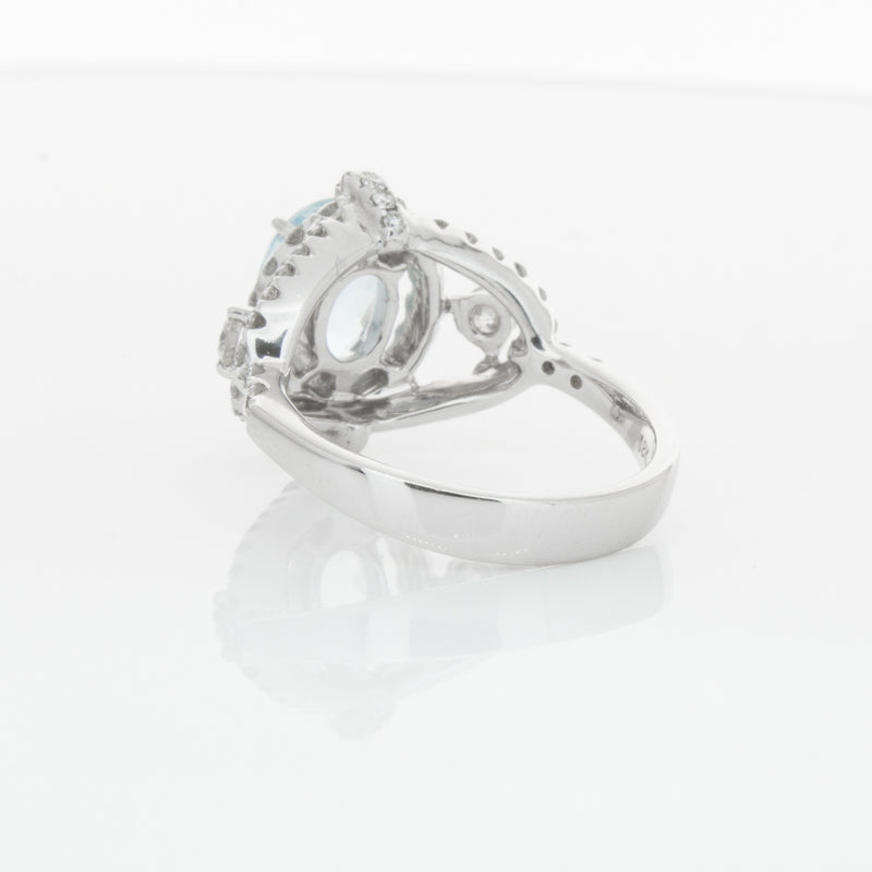 18ct White Gold Aquamarine & Diamond Ring-Ring-Walker & Hall