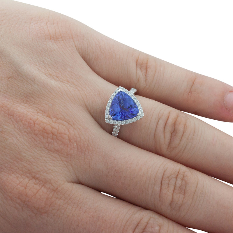 18ct White Gold Tanzanite & Diamond Sierra Ring-Ring-Walker & Hall