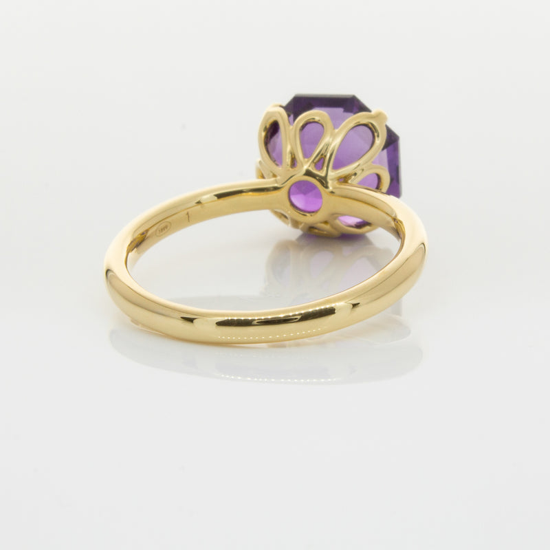 18ct Yellow Gold Amethyst Octavia Ring-Ring-Walker & Hall