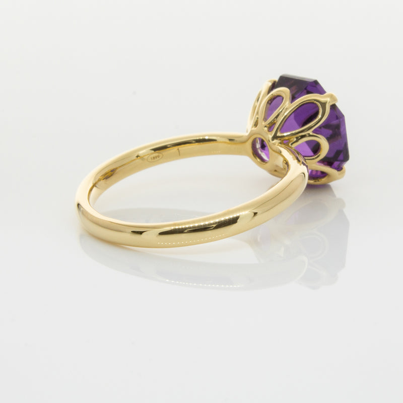 18ct Yellow Gold Amethyst Octavia Ring-Ring-Walker & Hall