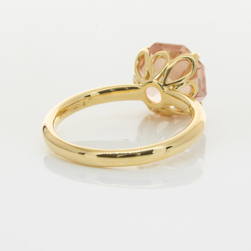 18ct Yellow Gold Morganite Octavia Ring-Ring-Walker & Hall