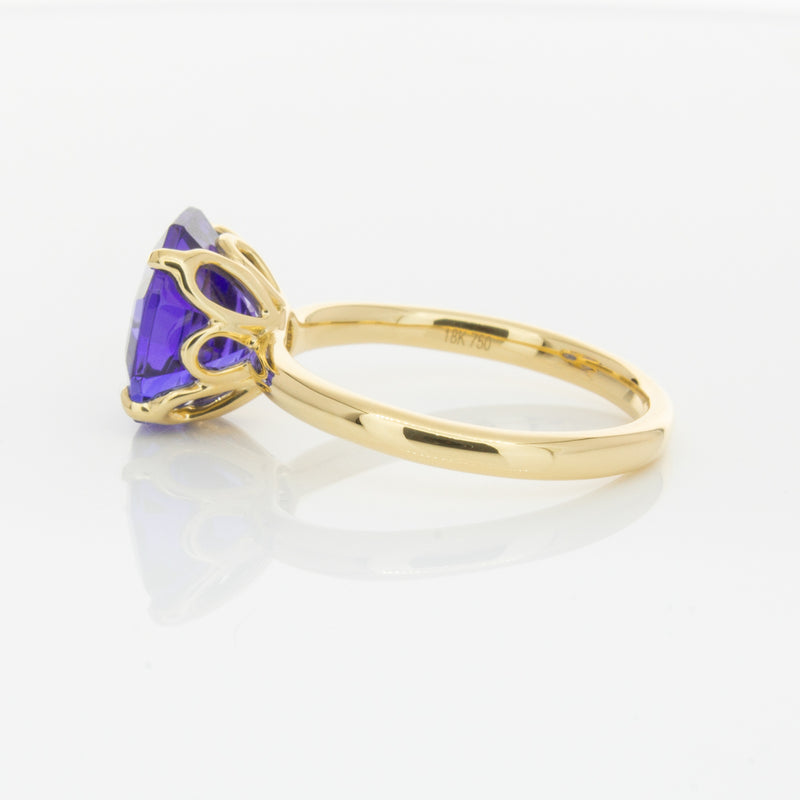 18ct Yellow Gold Tanzanite Octavia Ring-Ring-Walker & Hall