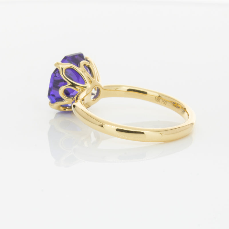 18ct Yellow Gold Tanzanite Octavia Ring-Ring-Walker & Hall