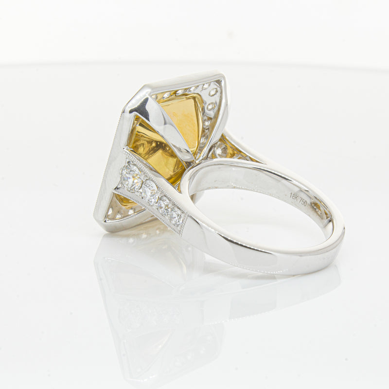 18ct White Gold Tanzanite & Diamond Ring-Ring-Walker & Hall