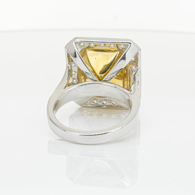 18ct White Gold Tanzanite & Diamond Ring-Ring-Walker & Hall