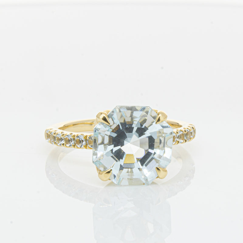 18ct Yellow Gold Aquamarine Octavus Ring-Ring-Walker & Hall