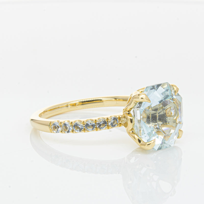 18ct Yellow Gold Aquamarine Octavus Ring-Ring-Walker & Hall