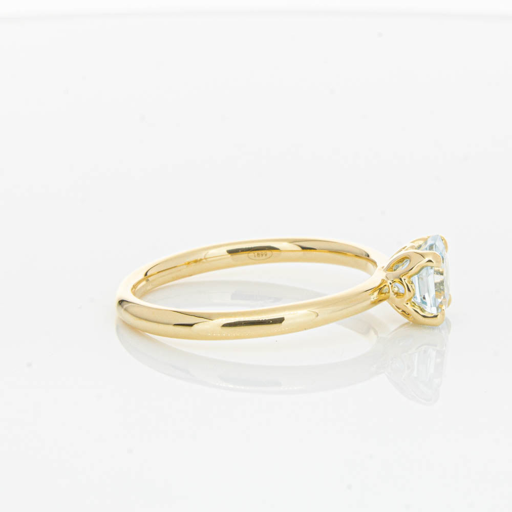 18ct Yellow Gold Aquamarine Mini Octavia Ring-Ring-Walker & Hall