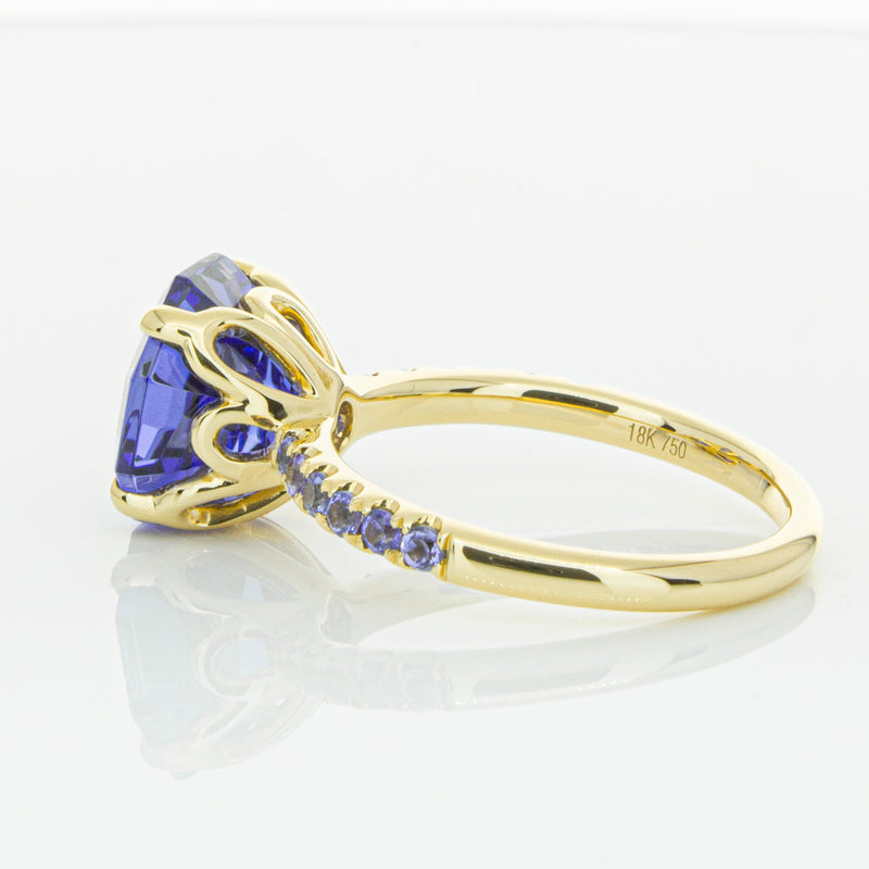 18ct Yellow Gold Tanzanite Octavus Ring-Ring-Walker & Hall