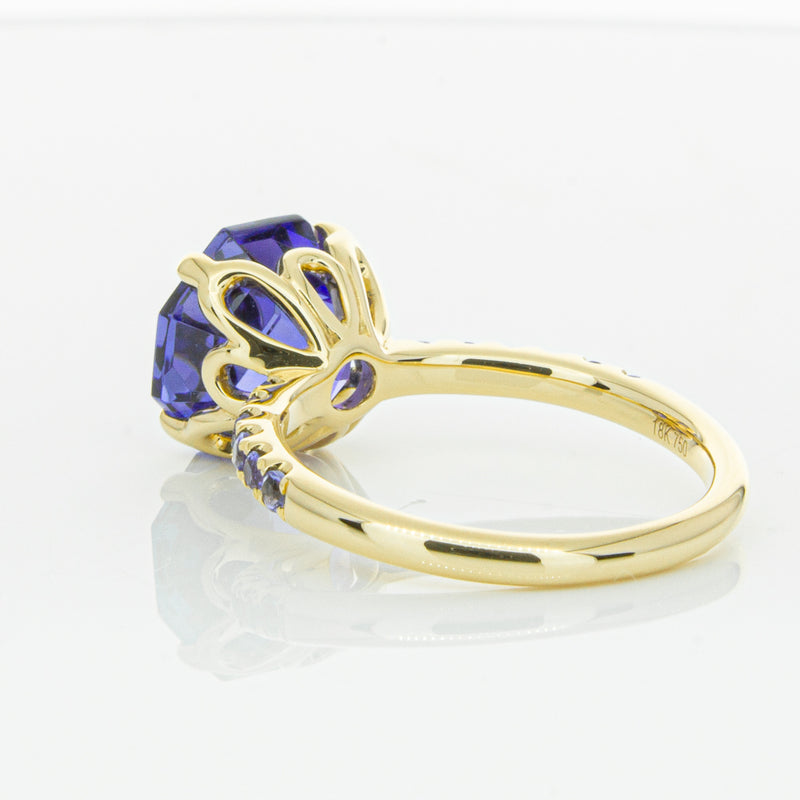 18ct Yellow Gold Tanzanite Octavus Ring-Ring-Walker & Hall