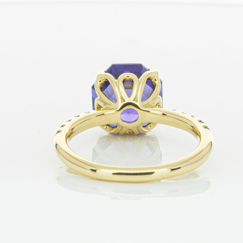 18ct Yellow Gold Tanzanite Octavus Ring-Ring-Walker & Hall