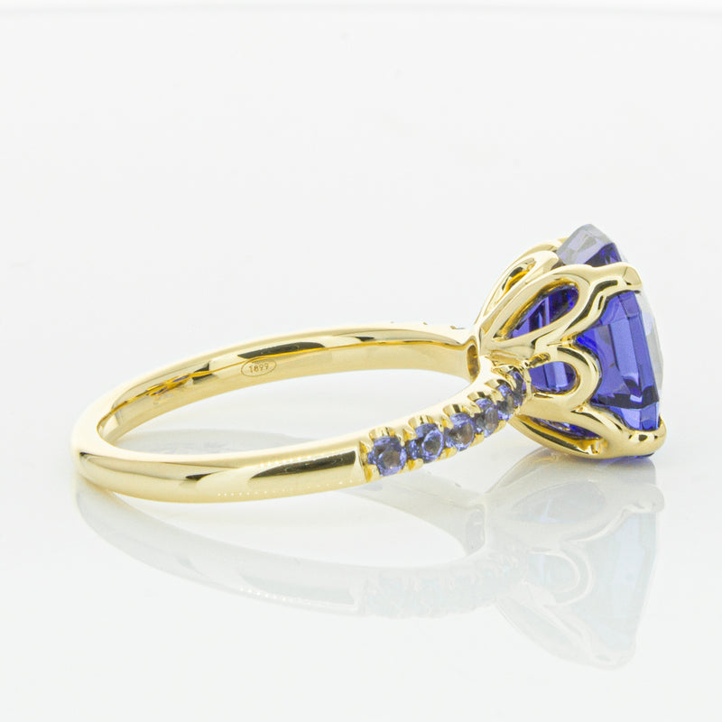 18ct Yellow Gold Tanzanite Octavus Ring-Ring-Walker & Hall