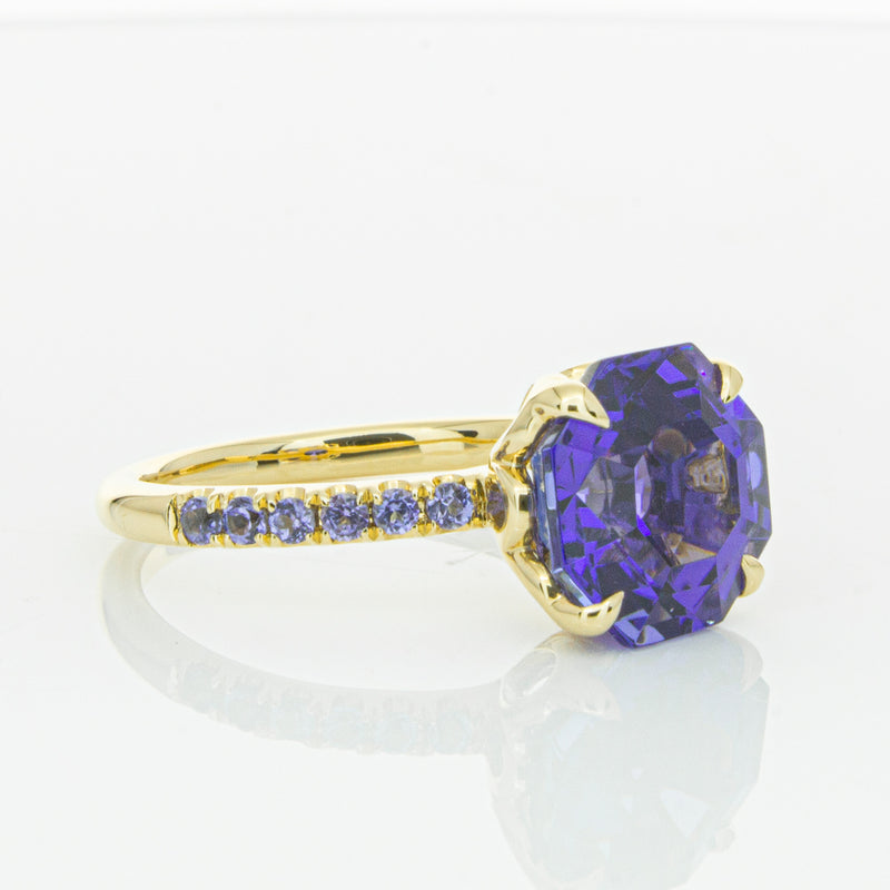 18ct Yellow Gold Tanzanite Octavus Ring-Ring-Walker & Hall