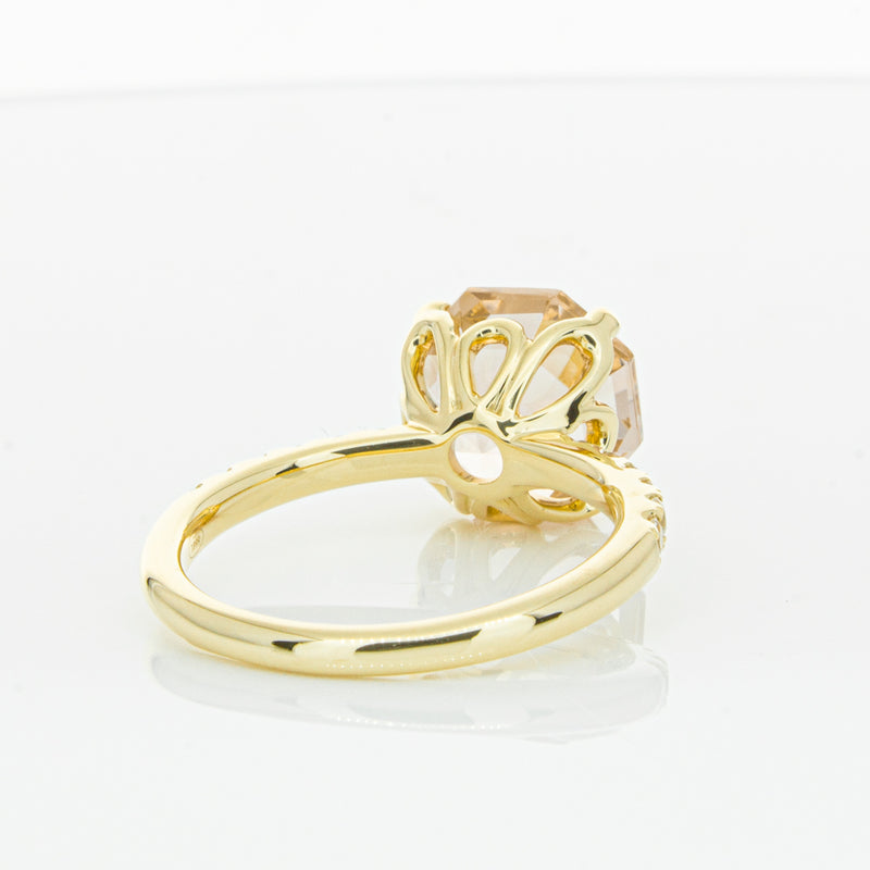 18ct Yellow Gold Morganite Octavus Ring-Ring-Walker & Hall