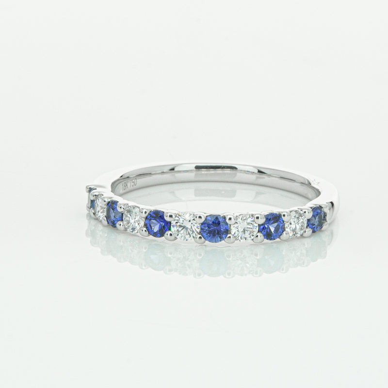 18ct White Gold Sapphire & Diamond Panorama Band-Ring-Walker & Hall