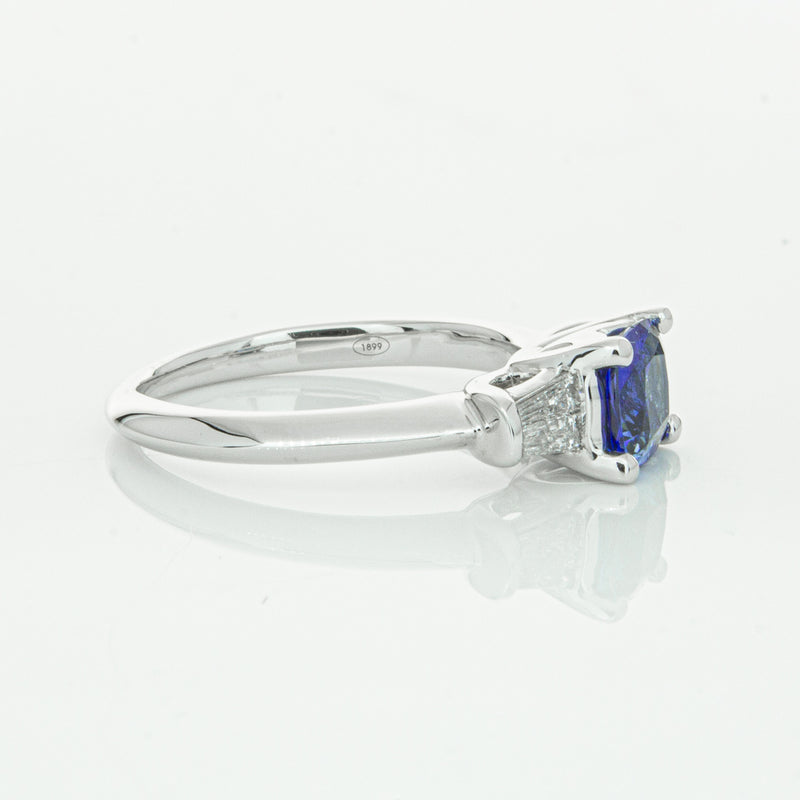 18ct White Gold Sapphire & Diamond Ring-Ring-Walker & Hall