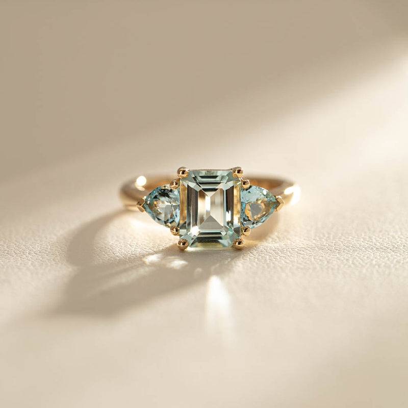 18ct Yellow Gold Aquamarine Malibu Ring-Ring-Walker & Hall