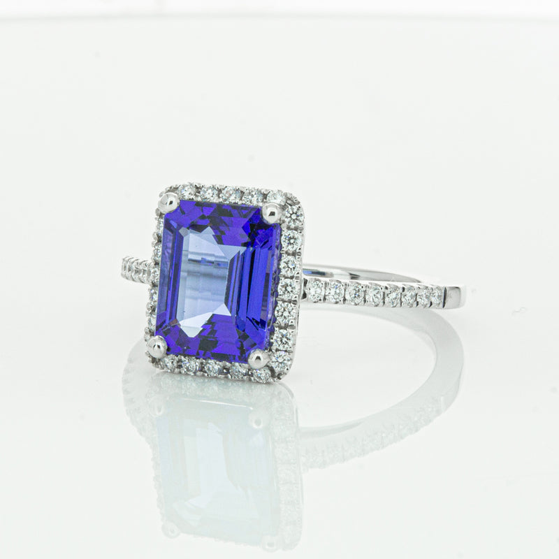 18ct White Gold Tanzanite & Diamond Ring-Ring-Walker & Hall