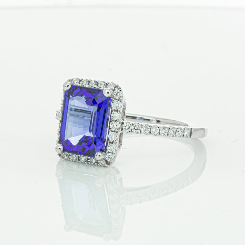 18ct White Gold Tanzanite & Diamond Ring-Ring-Walker & Hall